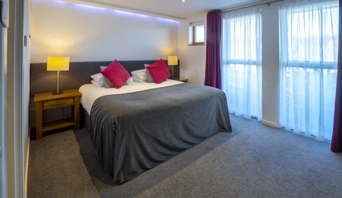 Appartement Luxe, 2 chambres, balcon, vue marina
