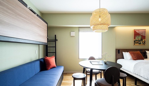 Deluxe Studio Apartment