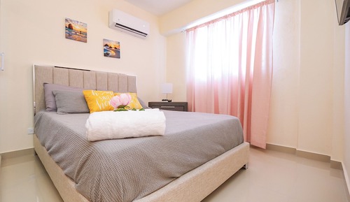 Appartement, 2 chambres, salle de bains privée, vue ville