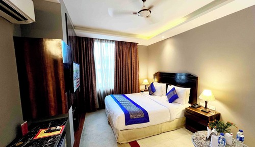 Classic Double Room