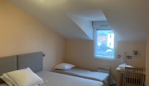 Chambre Triple Familiale, vue ville