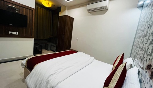 Chambre Double Supérieure, vue ville