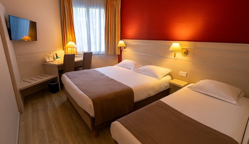 Chambre Triple Classique, vue jardin