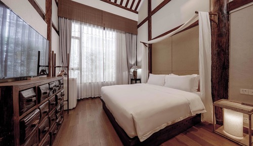 Traditional Double Room, Balcony, Mezzanine