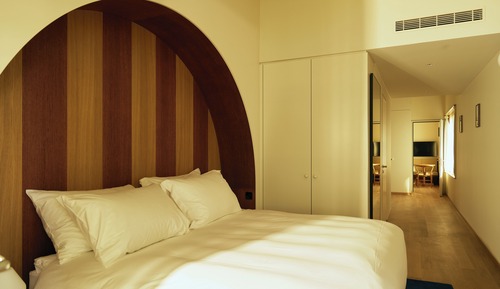 Suite, 1 chambre, balcon, en bord de lac