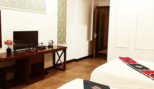 Basic Double or Twin Room, Private Bathroom