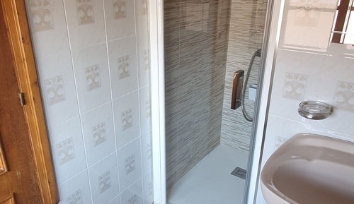 Chambre Triple Confort, vue cour intérieure