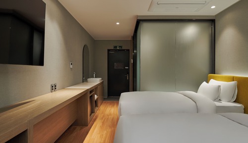 Deluxe Twin Room, City View