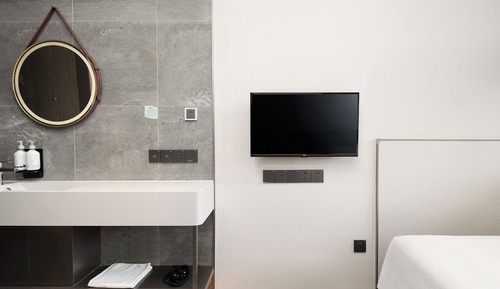 Basic Single Room