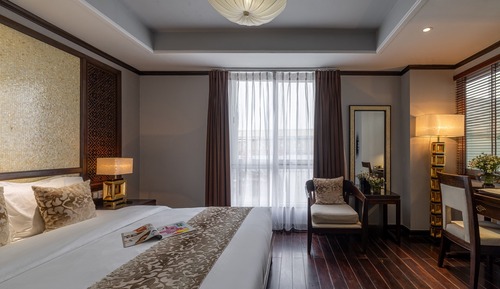 Chambre Exécutive, balcon, vue ville