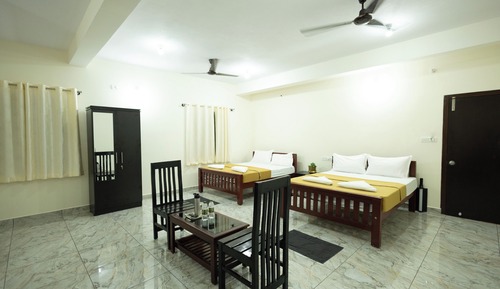 Chambre Quadruple, balcon, vue jardin