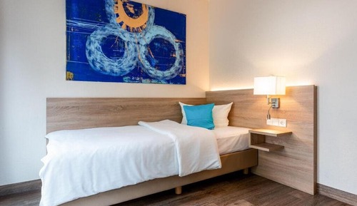 Economy Single Room, City View