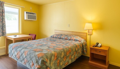 Chambre Simple, 1 grand lit, fumeurs