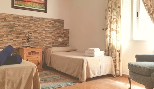 Chambre Deluxe avec lits jumeaux, salle de bains attenante (Veronica)