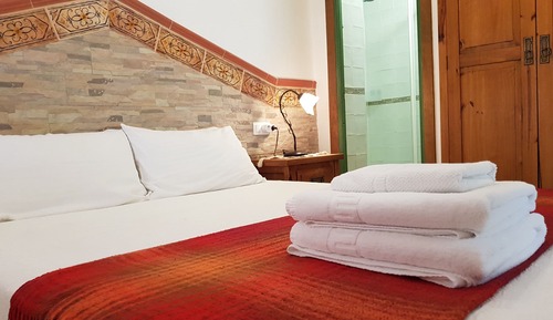 Suite Supérieure, salle de bains attenante (Golden Eagle)