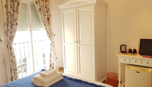 Chambre Double Standard, salle de bains attenante (Almendro)
