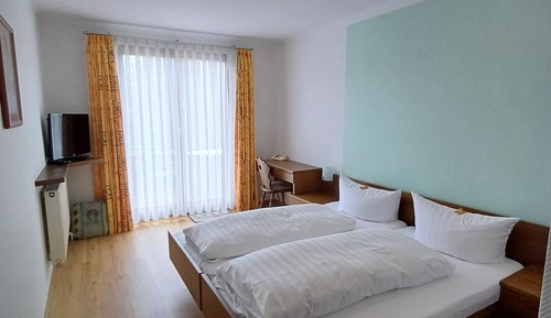 Classic Double Room, Ensuite