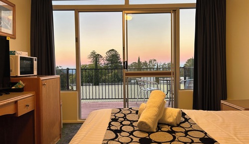 Chambre Confort, patio, vue montagne