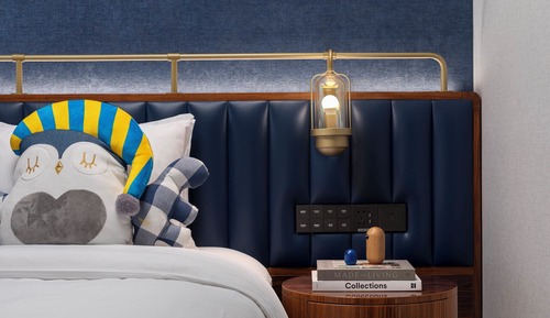 Duplex, Multiple Beds (Suite)