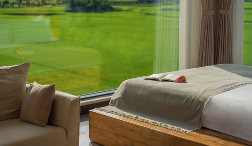 Chambre Luxe avec lits jumeaux, vue colline
