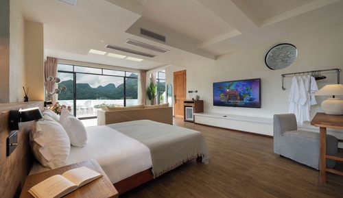 Chambre Quadruple Luxe, vue colline