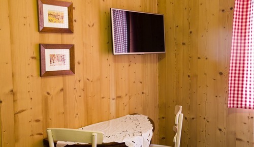 Chambre, vue ville