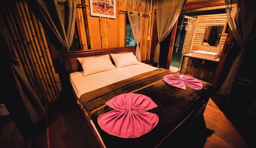 Bungalow Deluxe, véranda, vue montagne