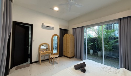 Villa Luxe, plusieurs chambres, balcon, vue ville