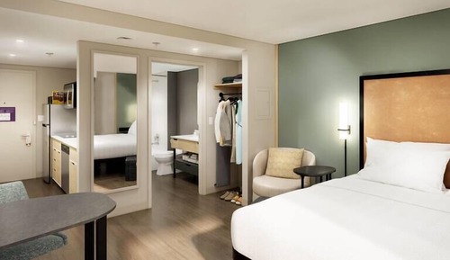 Studio, 1 très grand lit, accessible aux personnes à mobilité réduite, baignoire (Mobility)