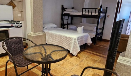 Appartement, vue cour intérieure