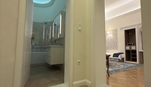 Suite Premium, vue cour intérieure