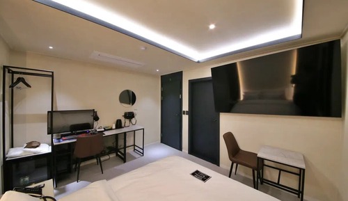 Chambre Simple, 1 grand lit, non-fumeurs, animaux de compagnie interdits