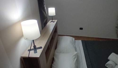 Chambre Triple Familiale, vue ville, dans la tour