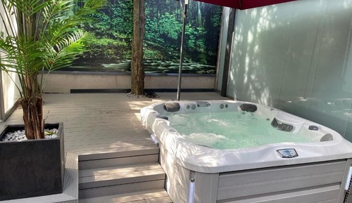Chambre Exclusive, 1 grand lit et 1 canapé-lit