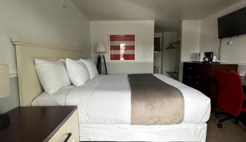 Chambre, 1 très grand lit, non-fumeurs
