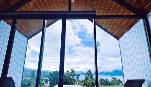 Cabane Deluxe, vue lac