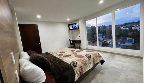 Chambre Junior, balcon, vue ville