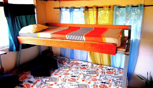 Cabane, 1 chambre, fumeurs, balcon