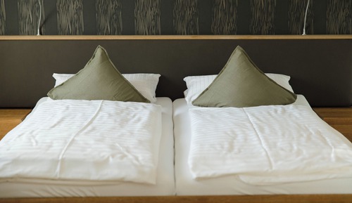 Chambre Triple, vue jardin
