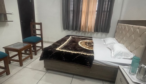 Chambre Double Familiale, balcon, vue montagne