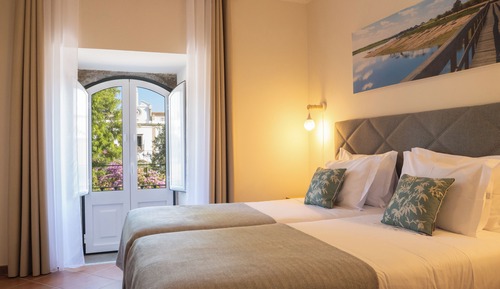 Suite, vue jardin