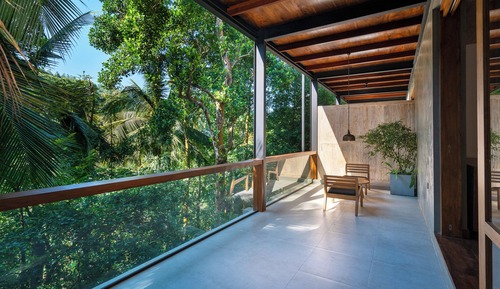 Chambre Triple, balcon, vue montagne