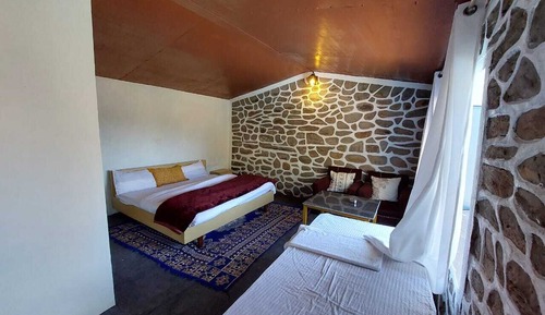 Chambre Triple Classique, vue montagne
