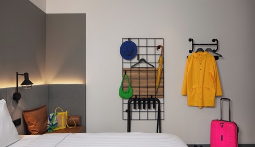 Moxy Queen Room with City View
