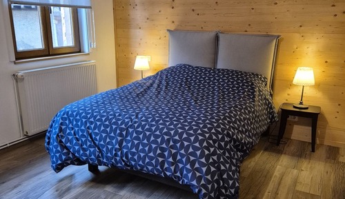 Chambre Triple Confort, salle de bains privée