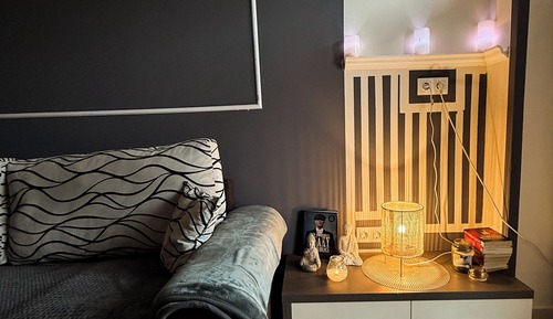Appartement, balcon, vue jardin