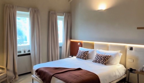 Chambre Double Supérieure, vue piscine