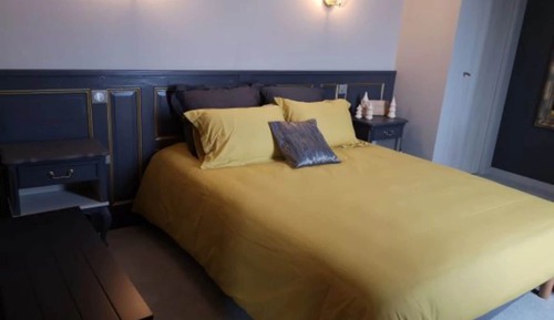 Chambre Classique, vue piscine