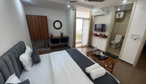 Chambre Double Supérieure, vue ville