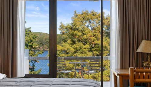 Chambre Quadruple, balcon, vue lac